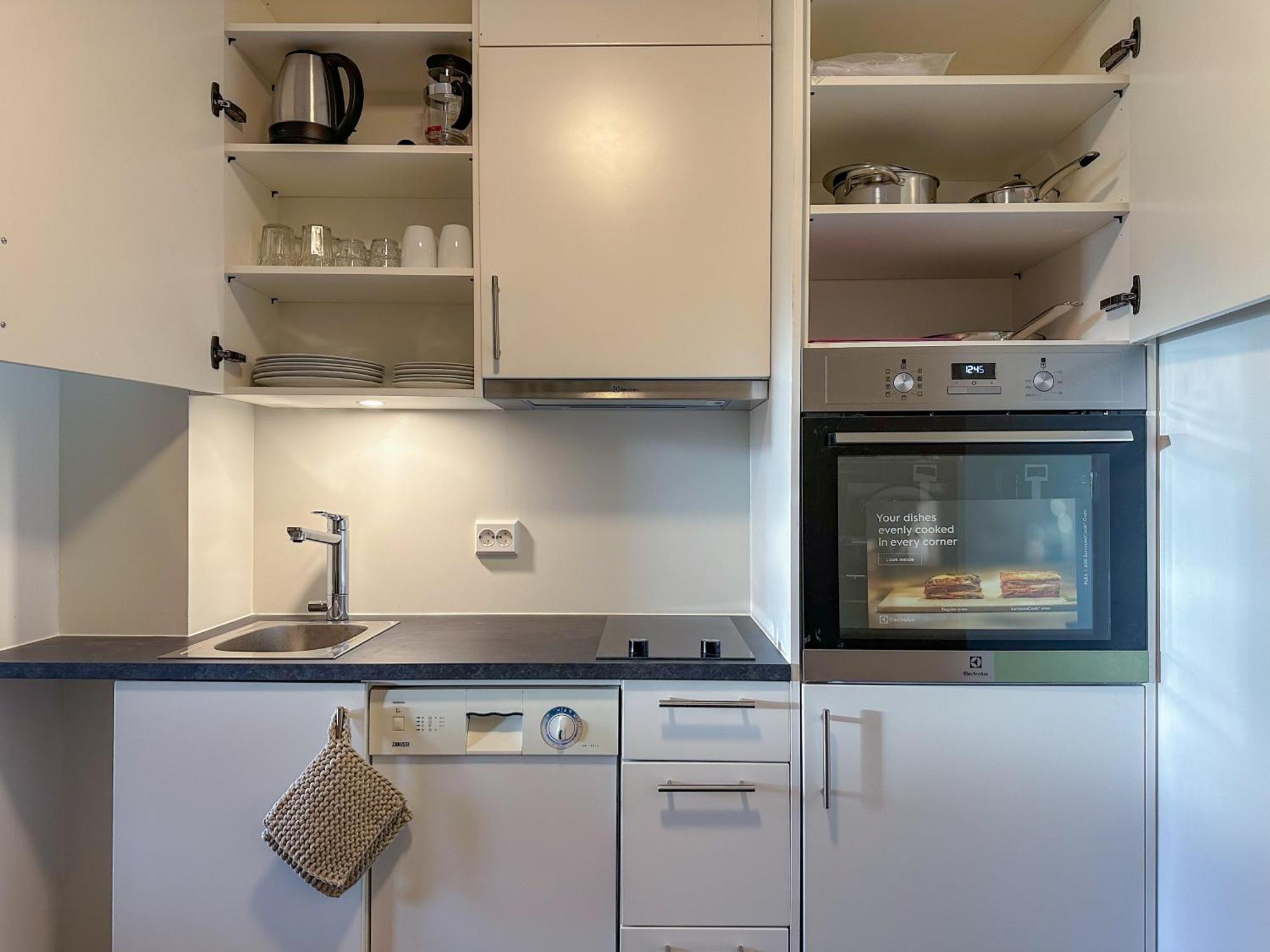 Perfect For Couples - Free Parking & Near Attractions Apartman Tromsø Kültér fotó